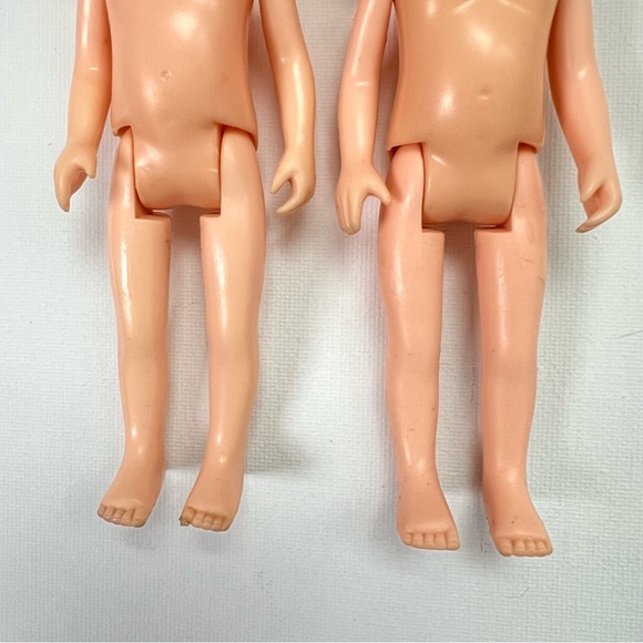 1982 Knickerbocker Annie dolls 6”, lot of 2 (no clothes) - Picture 3 of 5